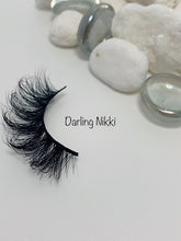 Load image into Gallery viewer, Darling Nikki- 3D Mink Lash